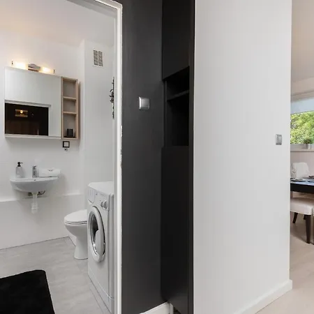 Przemyska By Renters Appartement *